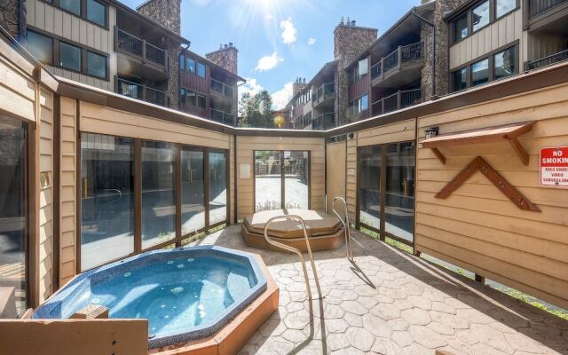 Park Place Condos by CRMR