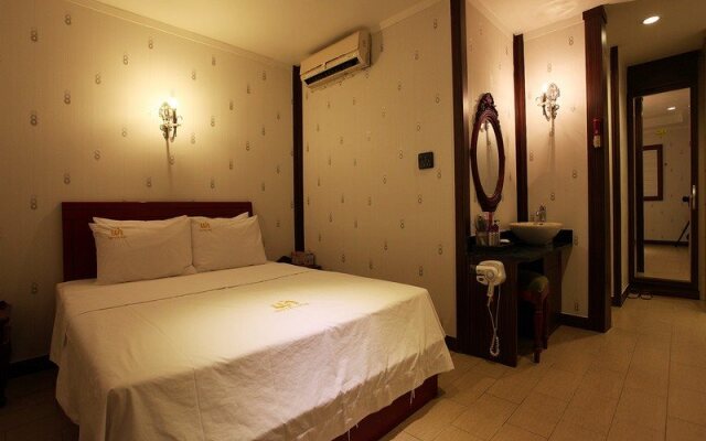Hotel A1 Suwon