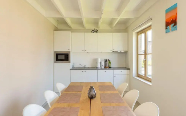 Cozy Holiday Home on the Westhinder Domain