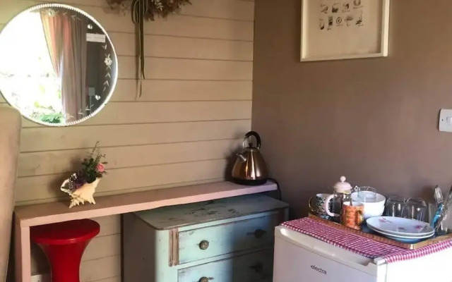 The Dairy - Seaside Couples Escape in Whitstable