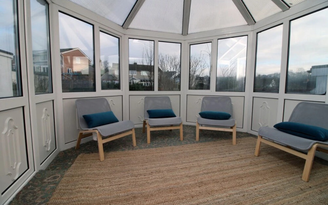 Becky's Bungalow by Tŷ SA - NEW Sleeps 8