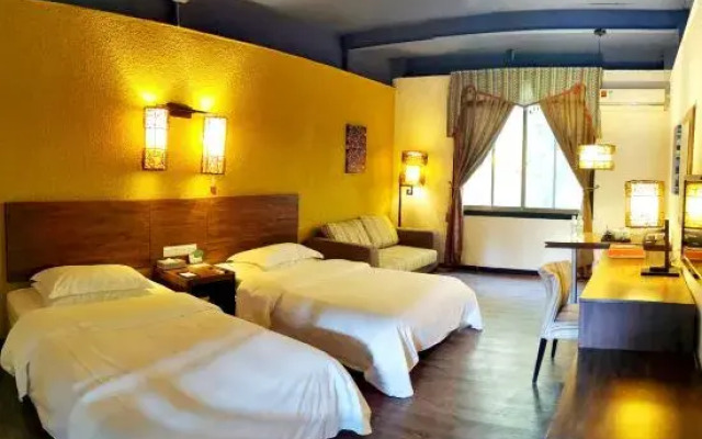 Daxin Mingshi Art Hotel