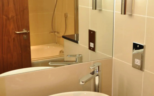 Courtyard by Marriott London Gatwick Airport