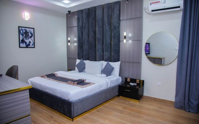 Modelo Hotel and Suites