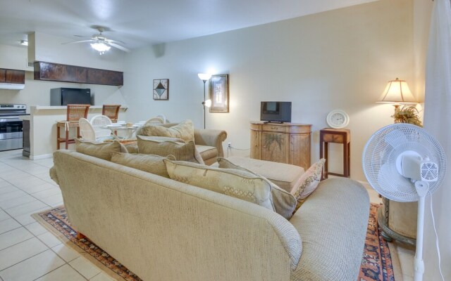 Southwest Houston Apartment w/ Pool Access!