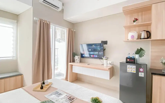 Soft Ivory Studio At Royal Sentul Park Apartment