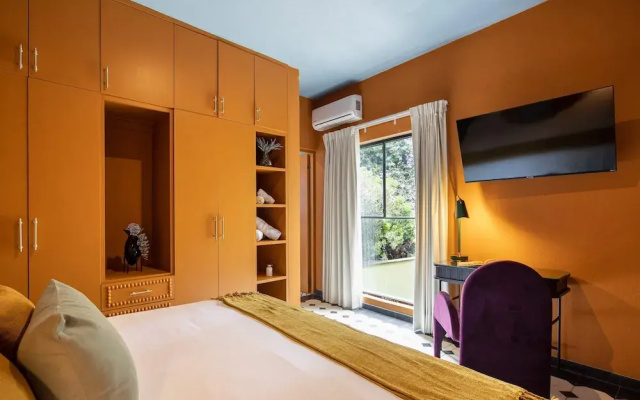 Vibrant 3Bed Villa - A Deco Retreat