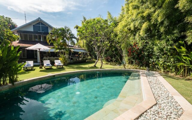 Villa Pandora