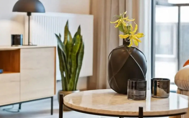 Fully Equipped Apartment With Lateral sea View