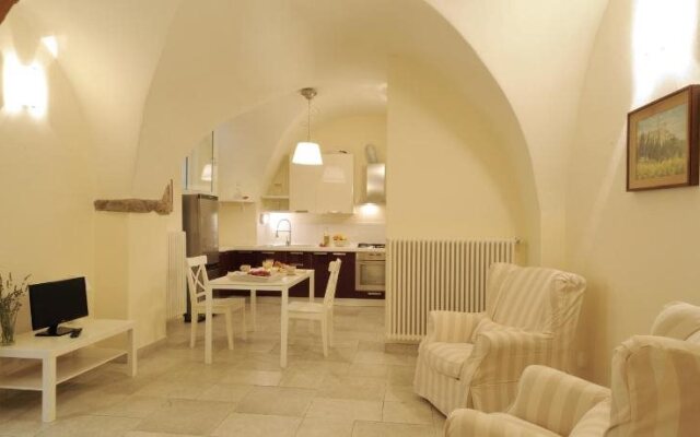 B&B Corallini