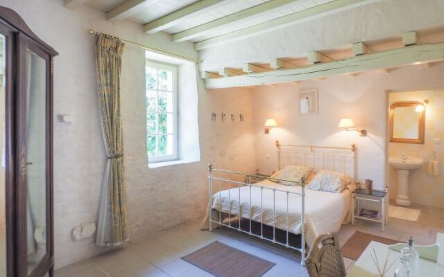 Holiday Home Gîte de l'Orangerie