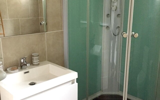 Studio in Sorbo-ocagnano, With Wonderful Mountain View, Enclosed Garde