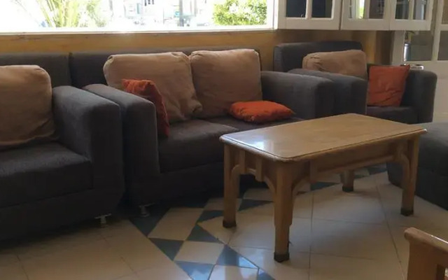 Houras Hotel