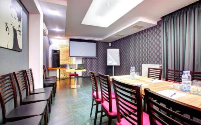 Hostel Evotel