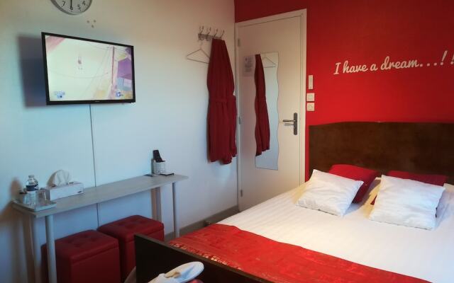 B&B MycolorHouse