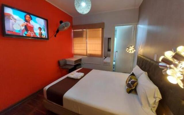 Hostal Atenea
