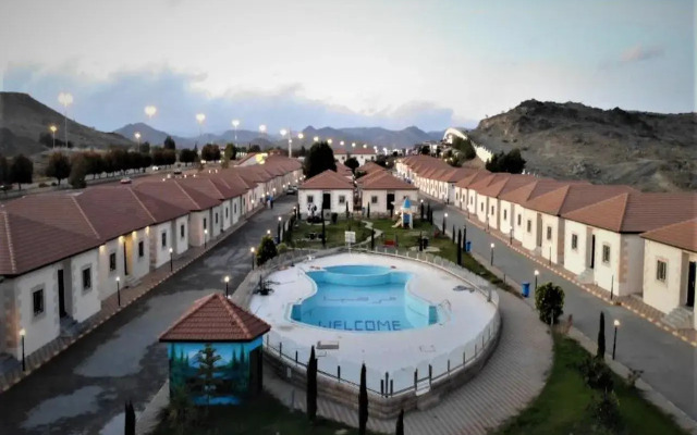 Lian Villas Resort