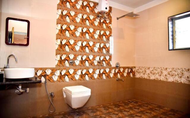 MERIDIAN AC VILLA - Besides Valley View & Strawberry Farms