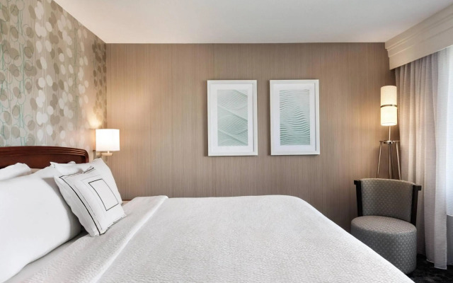 Courtyard by Marriott Salinas Monterey
