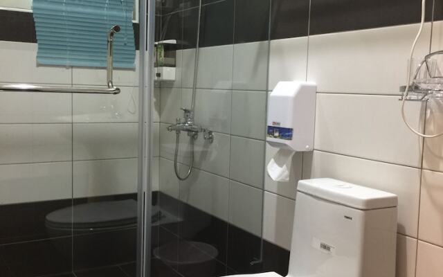 Shan Ming Show B&B