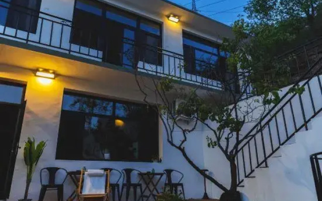 Tingfeng Courtyard Homestay