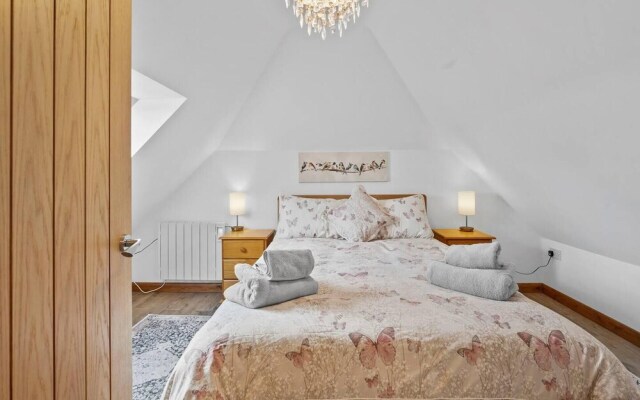 Lovely 2-bed House in Canterbury