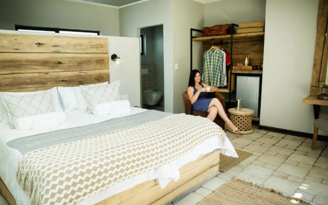 Driftwood Guesthouse