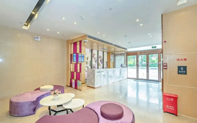 Lavande Hotel (Guangzhou Jiahe Wanggang Metro Station)