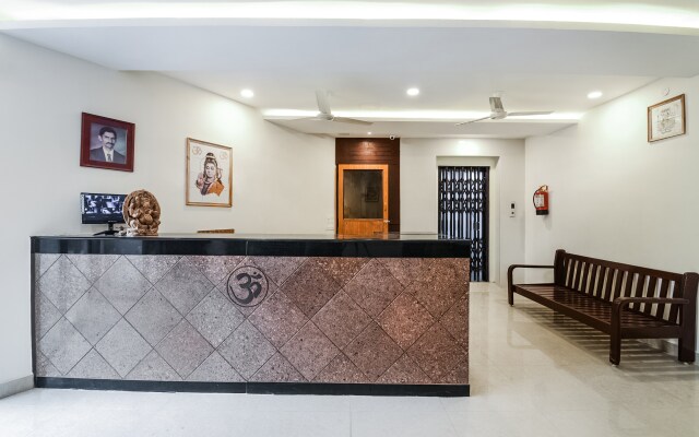 OYO Flagship 25071 Opp Amulya Hospital