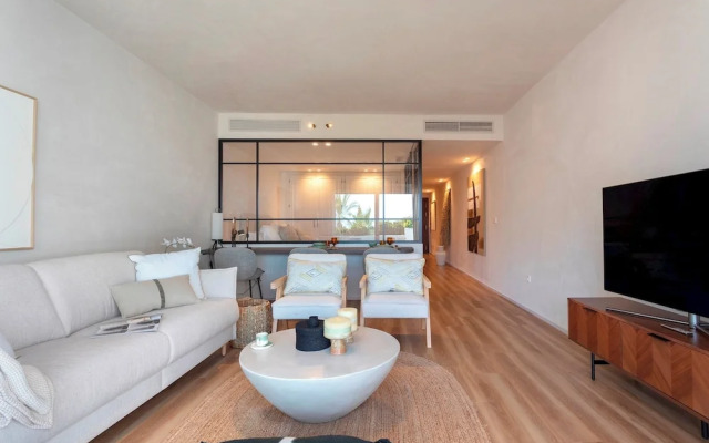 Exclusive Loft With Private Terrace in Marbella. Incosol II