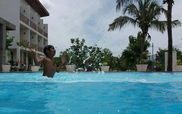 Amanda Beach Resort