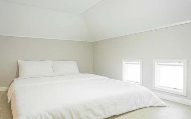 Gangneung Friends Pets Friendly Pension