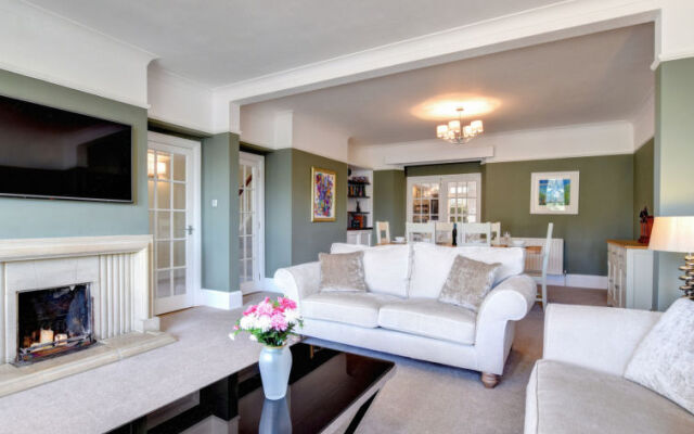 Holiday Home Duneside