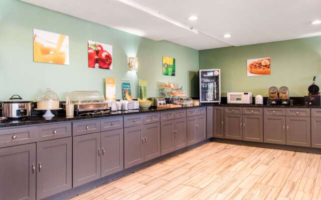 Quality Inn & Suites Miamisburg - Dayton South