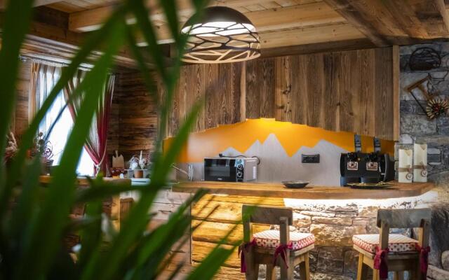 Ski and Spa Rooms Francois - 150 m from lift with car park