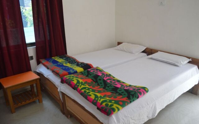 Middle Way Home Stay