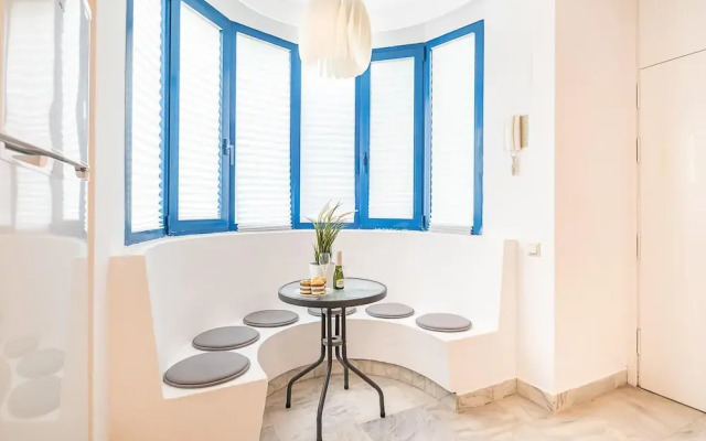 Marbella Pool House Gf44 On Sea Shore