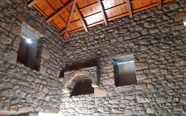 Old House Villa Moudros Kaminia Lemnos Holidays