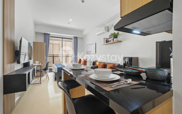 Hesrin by Kozystay - Sentul – Guest Rooms – Citaringgul