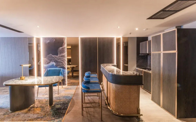 The All-Suite Pentacity Hotel Balikpapan