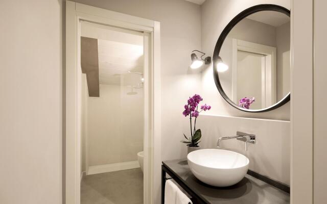 Opera 35 Boutique Hotel