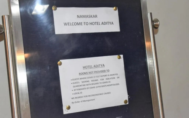 OYO 7239 Hotel Aditya