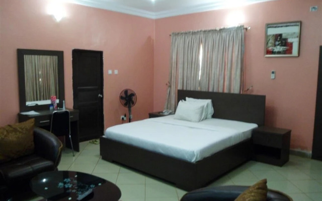 Orange Groove Hotel