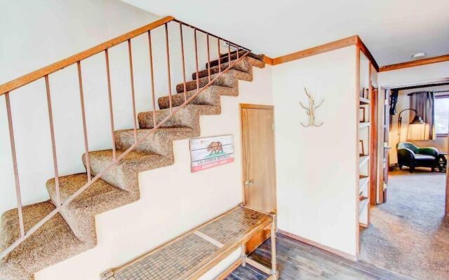 Mammoth Pines #02 - Year-round Activities!