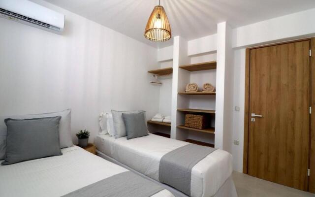 The Nine Graces - Agia Anna Beach Apartements