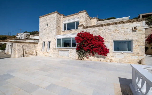 Luxury Villa Aethra -island Living Paros-