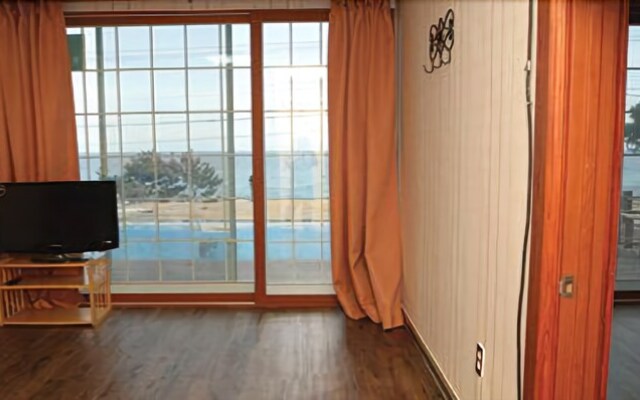 Yeongdeok Daekyung Pension