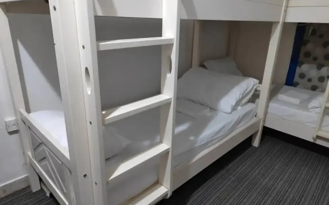 DNest Hostel