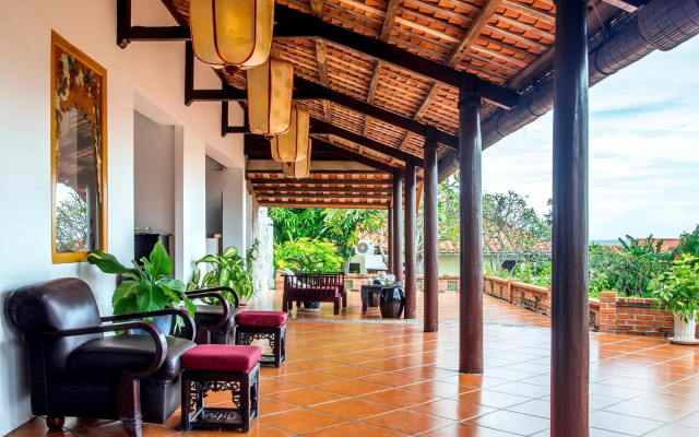 Romana Resort & Spa