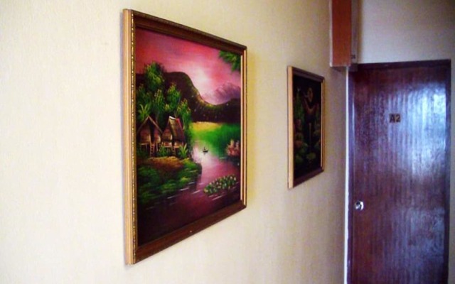 Hotel Welcome Everybody